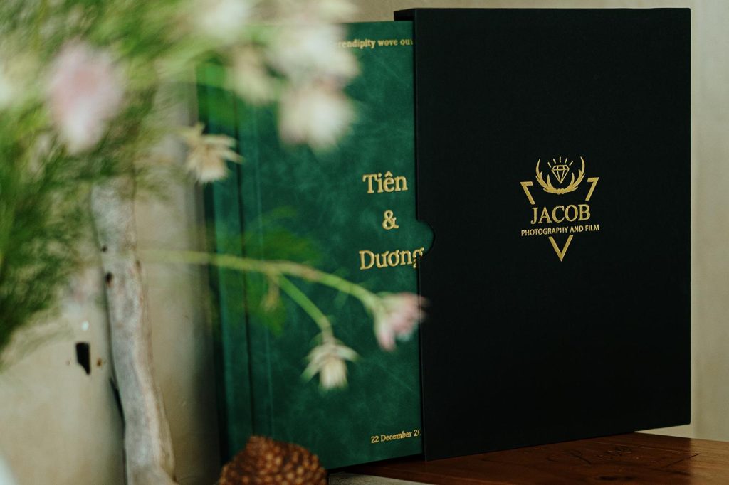 Album ảnh cưới thể hiện cá tinh riêng Album ảnh cưới thể hiện cá tinh riêng