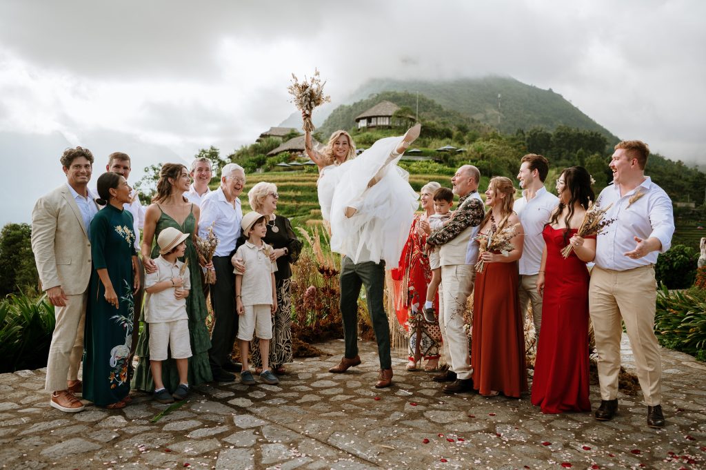 KHI WEDDING PHOTOGRAPHER CÓ VAI TRÒ NHƯ MỘT WEDDING DIRECTOR